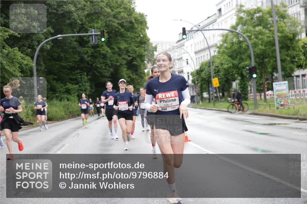 14.06.2026 - REWE Women's Run Jannik Wohlers http://msf.ph/oto/9796884 14.06.2026 09:59:39 Laufen 10512, 57 meine-sportfotos.de