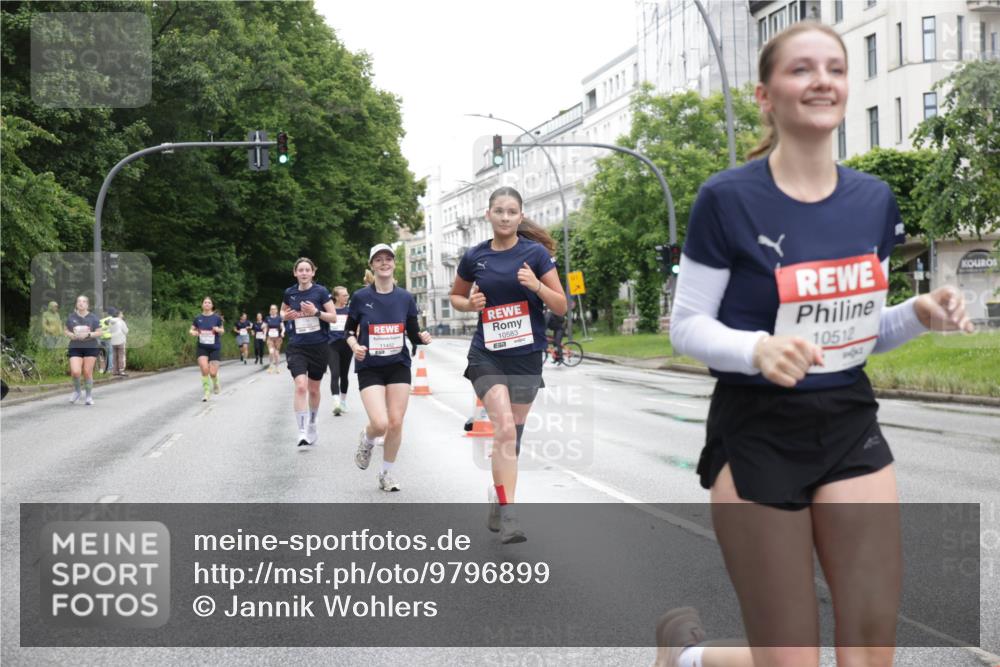 14.06.2026 - REWE Women's Run Jannik Wohlers http://msf.ph/oto/9796899 14.06.2026 09:59:40 Laufen 10583, 10512 meine-sportfotos.de