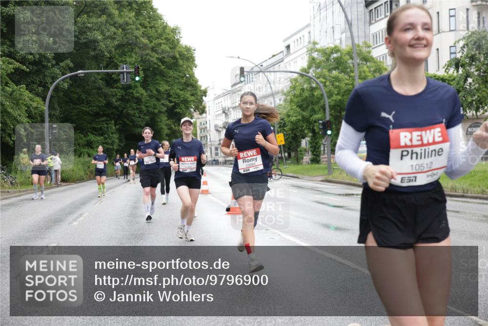 14.06.2026 - REWE Women's Run Jannik Wohlers http://msf.ph/oto/9796900 14.06.2026 09:59:40 Laufen 10583, 6517, 10512 meine-sportfotos.de