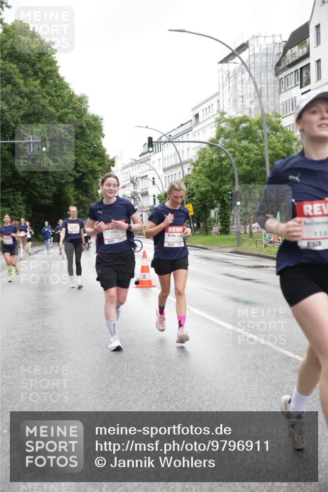 14.06.2026 - REWE Women's Run Jannik Wohlers http://msf.ph/oto/9796911 14.06.2026 09:59:42 Laufen 11534, 57, 11338, 114, 57 meine-sportfotos.de