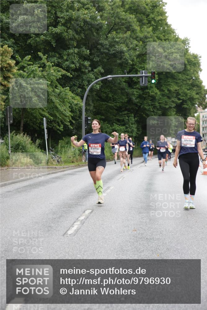 14.06.2026 - REWE Women's Run Jannik Wohlers http://msf.ph/oto/9796930 14.06.2026 09:59:45 Laufen 10493 meine-sportfotos.de