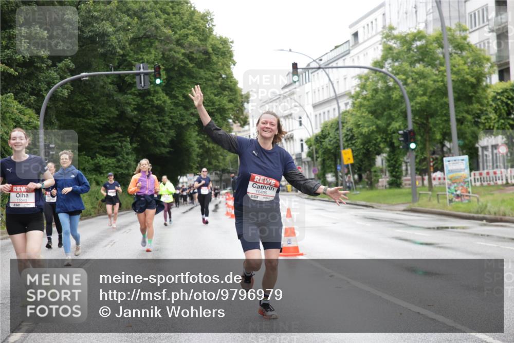 14.06.2026 - REWE Women's Run Jannik Wohlers http://msf.ph/oto/9796979 14.06.2026 09:59:51 Laufen 11043, 57, 10409 meine-sportfotos.de