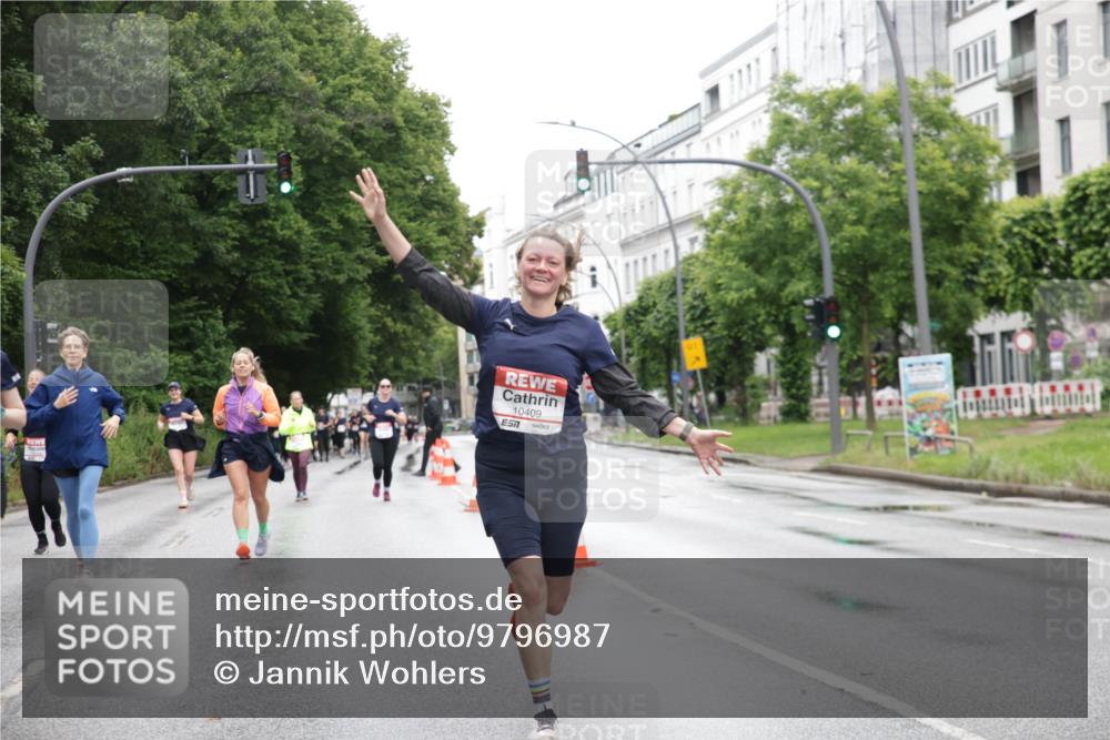 14.06.2026 - REWE Women's Run Jannik Wohlers http://msf.ph/oto/9796987 14.06.2026 09:59:52 Laufen 10409, 7 meine-sportfotos.de
