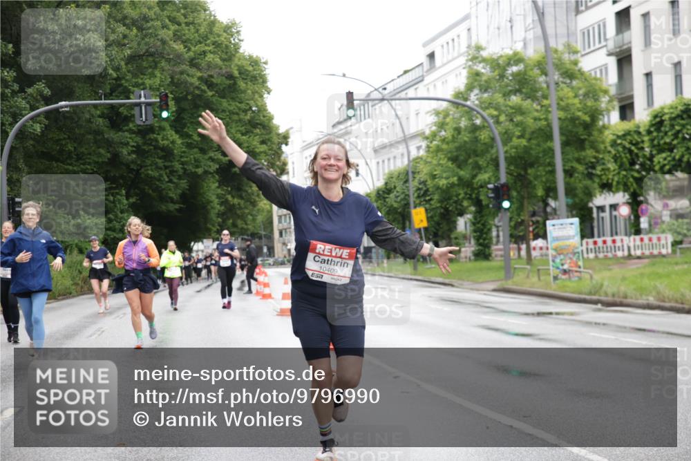 14.06.2026 - REWE Women's Run Jannik Wohlers http://msf.ph/oto/9796990 14.06.2026 09:59:52 Laufen 10409, 7 meine-sportfotos.de