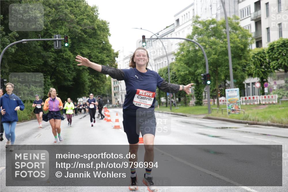 14.06.2026 - REWE Women's Run Jannik Wohlers http://msf.ph/oto/9796994 14.06.2026 09:59:52 Laufen 10409 meine-sportfotos.de