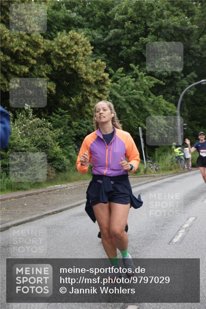 14.06.2026 - REWE Women's Run Jannik Wohlers http://msf.ph/oto/9797029 14.06.2026 09:59:56 Laufen  meine-sportfotos.de