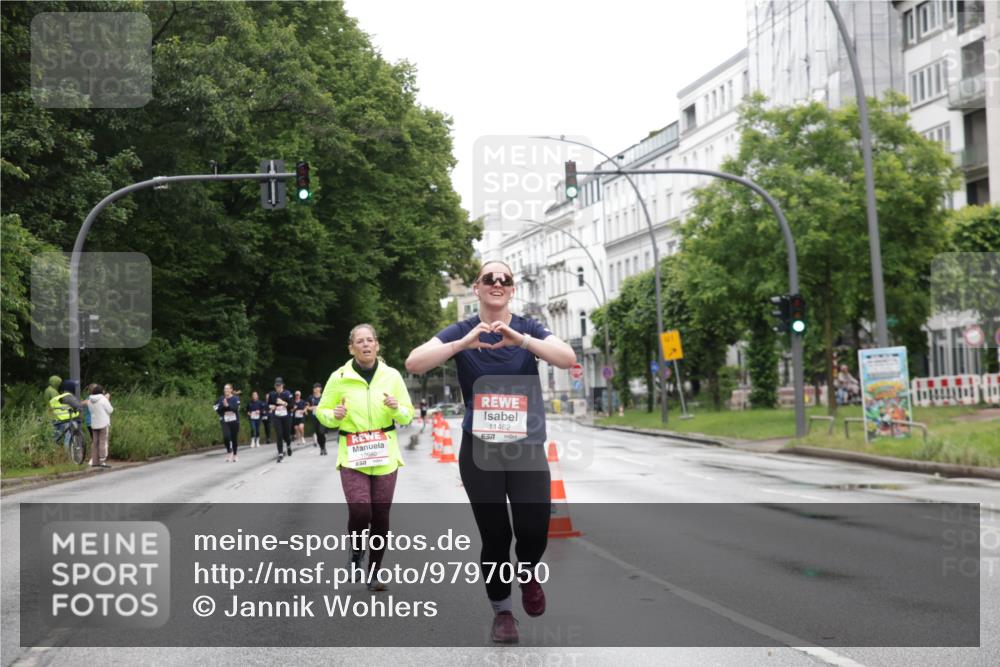 14.06.2026 - REWE Women's Run Jannik Wohlers http://msf.ph/oto/9797050 14.06.2026 09:59:59 Laufen 10980, 11462 meine-sportfotos.de