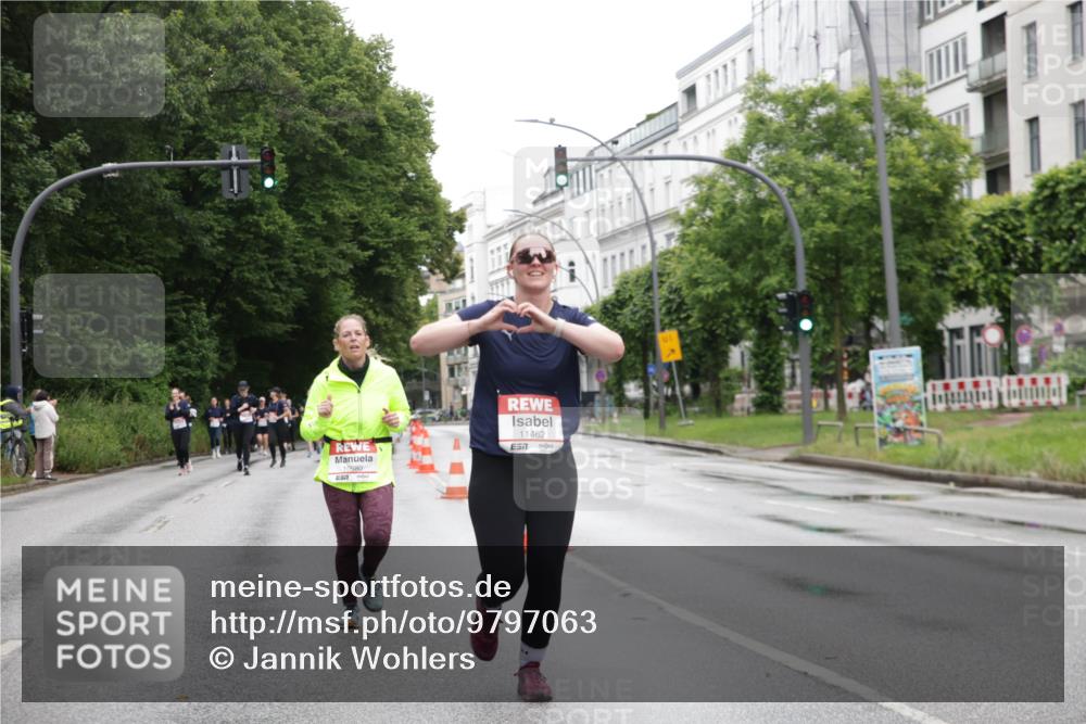 14.06.2026 - REWE Women's Run Jannik Wohlers http://msf.ph/oto/9797063 14.06.2026 09:59:59 Laufen 11462, 7, 01 meine-sportfotos.de