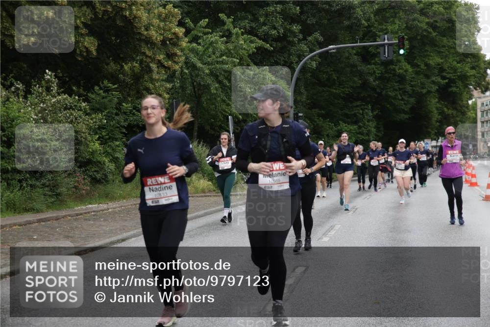 14.06.2026 - REWE Women's Run Jannik Wohlers http://msf.ph/oto/9797123 14.06.2026 10:00:11 Laufen 10533, 10959 meine-sportfotos.de