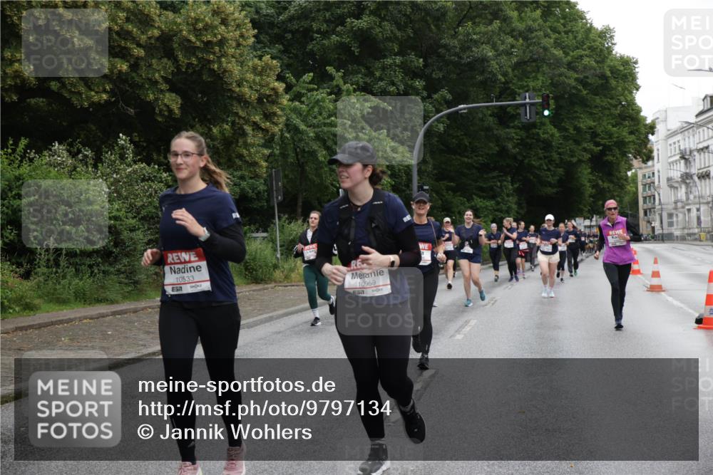 14.06.2026 - REWE Women's Run Jannik Wohlers http://msf.ph/oto/9797134 14.06.2026 10:00:11 Laufen 10533, 651, 10959 meine-sportfotos.de