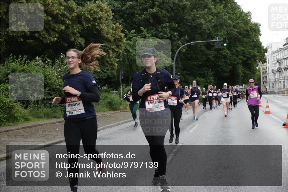 14.06.2026 - REWE Women's Run Jannik Wohlers http://msf.ph/oto/9797139 14.06.2026 10:00:11 Laufen 10533, 651, 10959, 7, 10494 meine-sportfotos.de