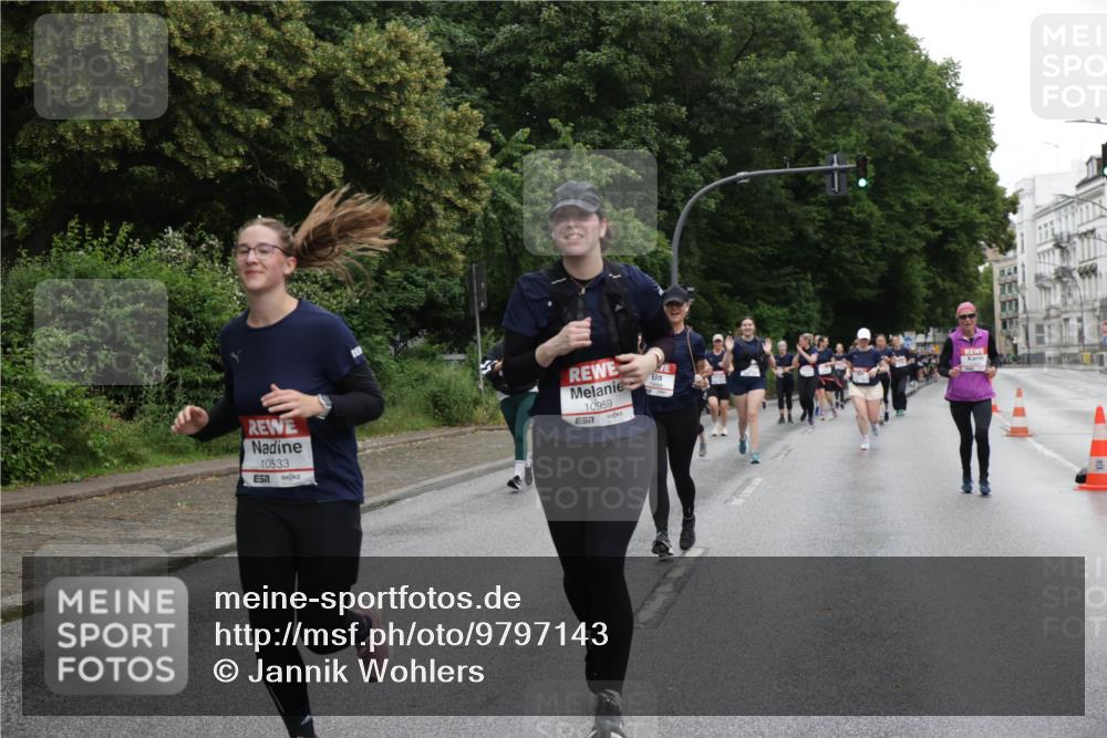 14.06.2026 - REWE Women's Run Jannik Wohlers http://msf.ph/oto/9797143 14.06.2026 10:00:11 Laufen 10533, 10959, 7, 0494 meine-sportfotos.de