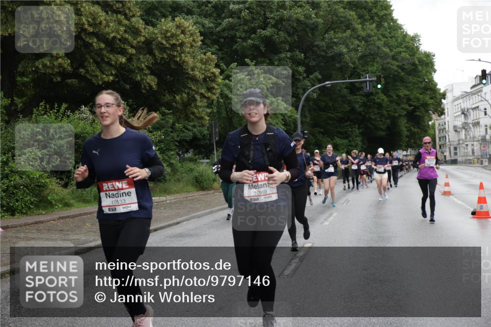 14.06.2026 - REWE Women's Run Jannik Wohlers http://msf.ph/oto/9797146 14.06.2026 10:00:11 Laufen 10533, 10959, 7 meine-sportfotos.de