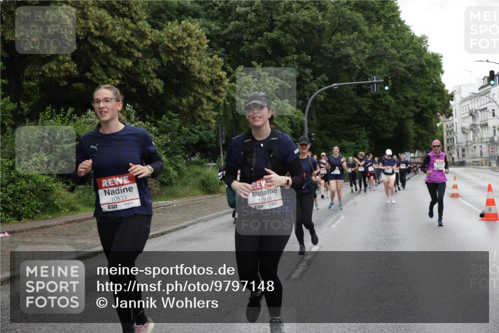 14.06.2026 - REWE Women's Run Jannik Wohlers http://msf.ph/oto/9797148 14.06.2026 10:00:12 Laufen 10533, 51, 10959, 51 meine-sportfotos.de