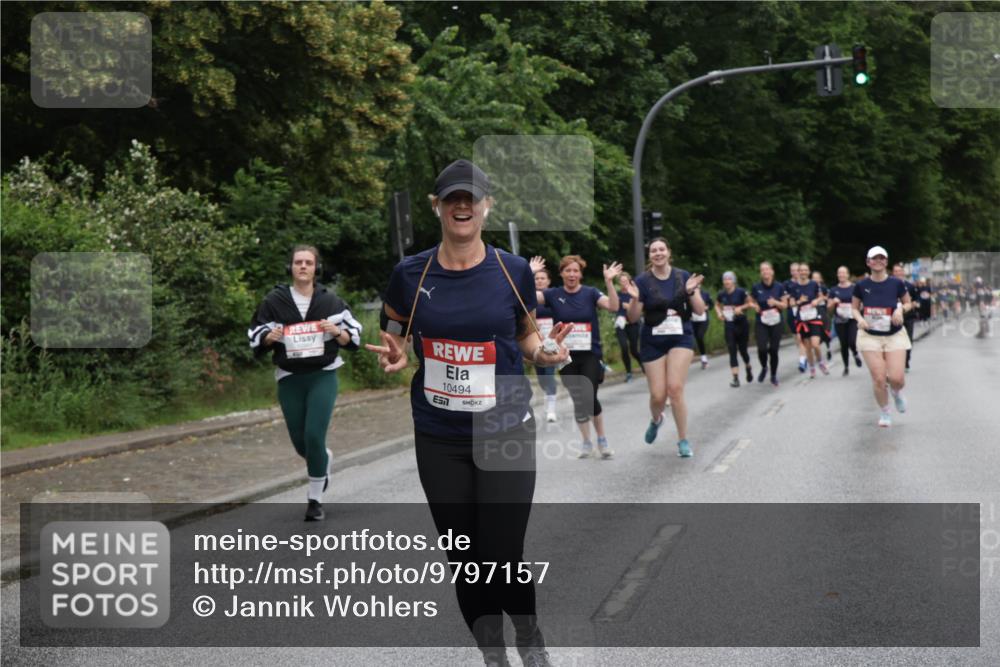 14.06.2026 - REWE Women's Run Jannik Wohlers http://msf.ph/oto/9797157 14.06.2026 10:00:13 Laufen 10494 meine-sportfotos.de
