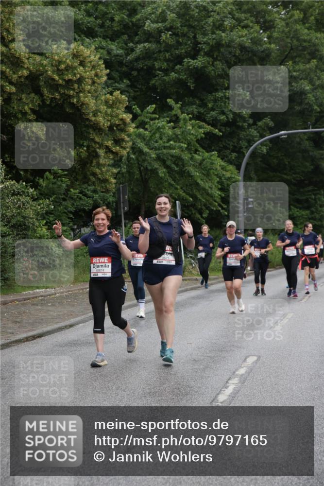 14.06.2026 - REWE Women's Run Jannik Wohlers http://msf.ph/oto/9797165 14.06.2026 10:00:15 Laufen 10674 meine-sportfotos.de