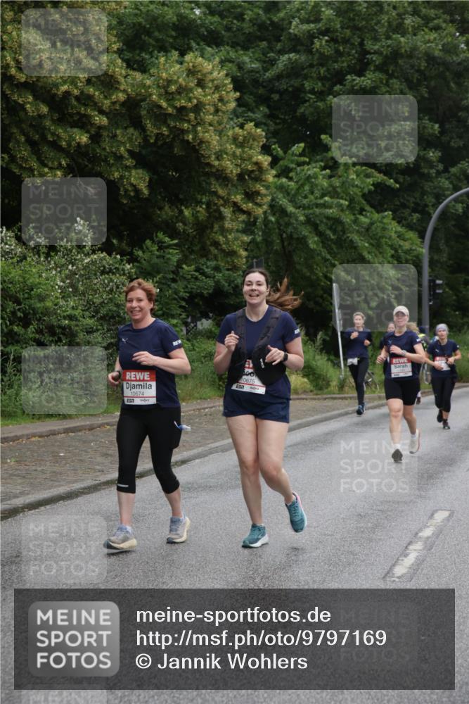 14.06.2026 - REWE Women's Run Jannik Wohlers http://msf.ph/oto/9797169 14.06.2026 10:00:15 Laufen 10674, 7, 10675, 7 meine-sportfotos.de
