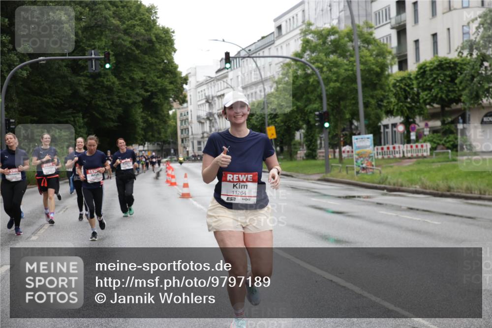 14.06.2026 - REWE Women's Run Jannik Wohlers http://msf.ph/oto/9797189 14.06.2026 10:00:17 Laufen 11264, 7 meine-sportfotos.de