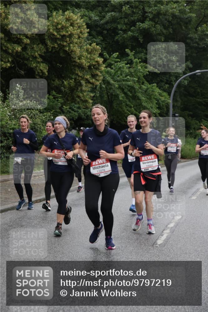 14.06.2026 - REWE Women's Run Jannik Wohlers http://msf.ph/oto/9797219 14.06.2026 10:00:20 Laufen 10497, 57, 11478, 10050, 57 meine-sportfotos.de