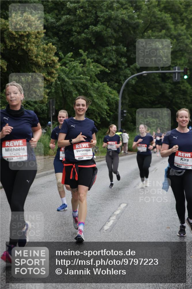 14.06.2026 - REWE Women's Run Jannik Wohlers http://msf.ph/oto/9797223 14.06.2026 10:00:21 Laufen 11478, 10050, 57, 10049, 7 meine-sportfotos.de
