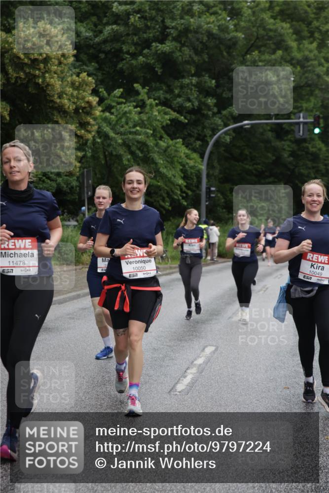 14.06.2026 - REWE Women's Run Jannik Wohlers http://msf.ph/oto/9797224 14.06.2026 10:00:21 Laufen 11478, 7, 10050, 57, 10049, 7 meine-sportfotos.de