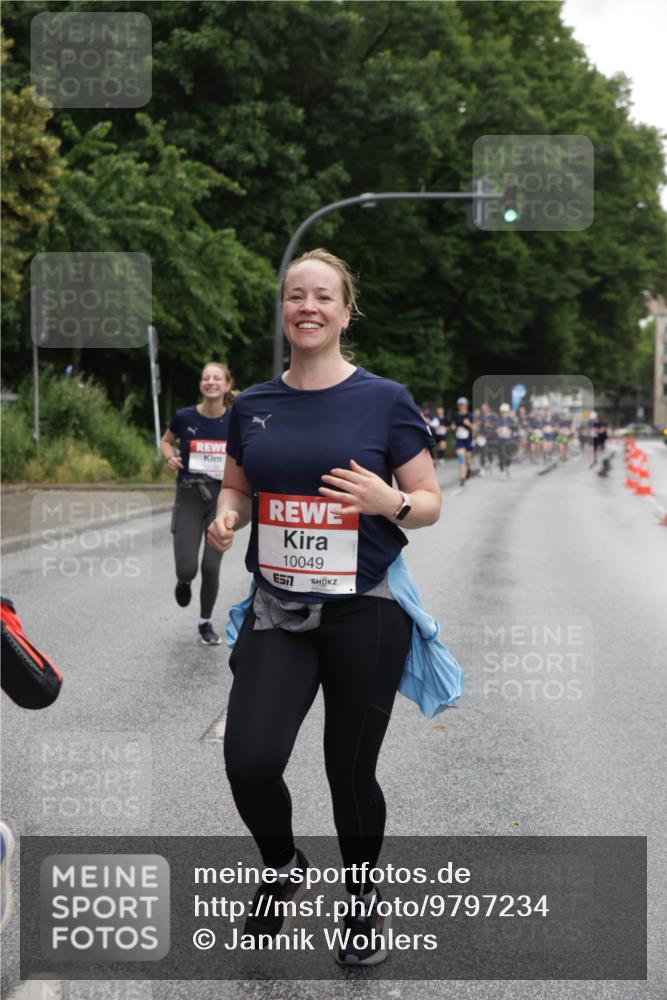 14.06.2026 - REWE Women's Run Jannik Wohlers http://msf.ph/oto/9797234 14.06.2026 10:00:22 Laufen 10706, 10049, 7 meine-sportfotos.de