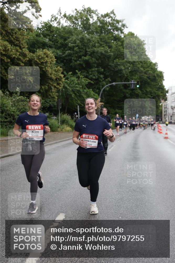 14.06.2026 - REWE Women's Run Jannik Wohlers http://msf.ph/oto/9797255 14.06.2026 10:00:24 Laufen 10705, 199 meine-sportfotos.de