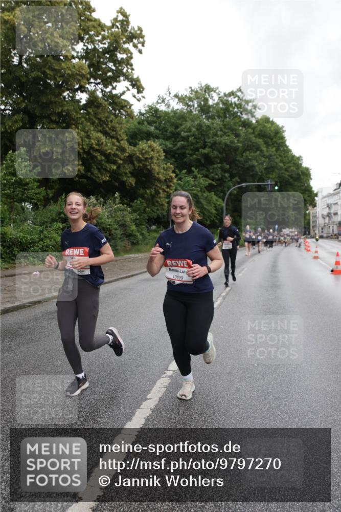 14.06.2026 - REWE Women's Run Jannik Wohlers http://msf.ph/oto/9797270 14.06.2026 10:00:24 Laufen 10199 meine-sportfotos.de