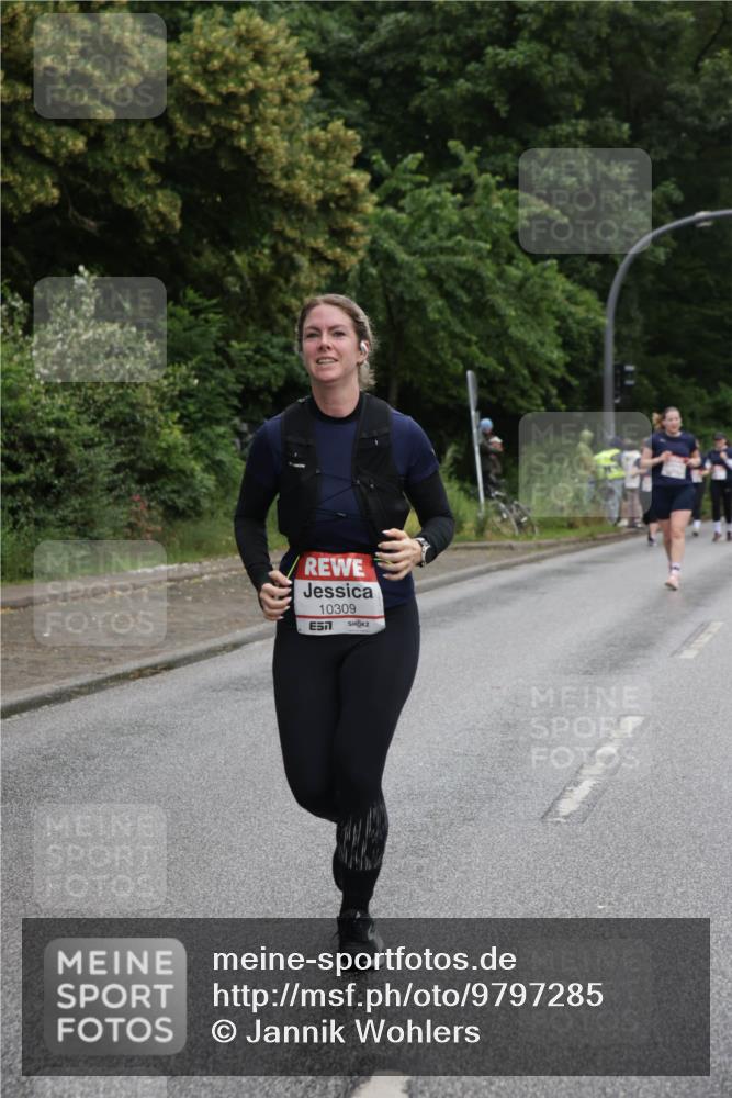 14.06.2026 - REWE Women's Run Jannik Wohlers http://msf.ph/oto/9797285 14.06.2026 10:00:26 Laufen 10309, 7 meine-sportfotos.de