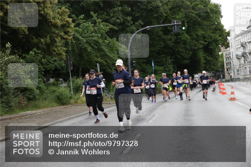 14.06.2026 - REWE Women's Run Jannik Wohlers http://msf.ph/oto/9797328 14.06.2026 10:00:33 Laufen  meine-sportfotos.de