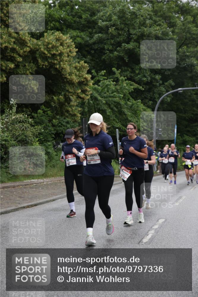 14.06.2026 - REWE Women's Run Jannik Wohlers http://msf.ph/oto/9797336 14.06.2026 10:00:35 Laufen 10654, 6577 meine-sportfotos.de