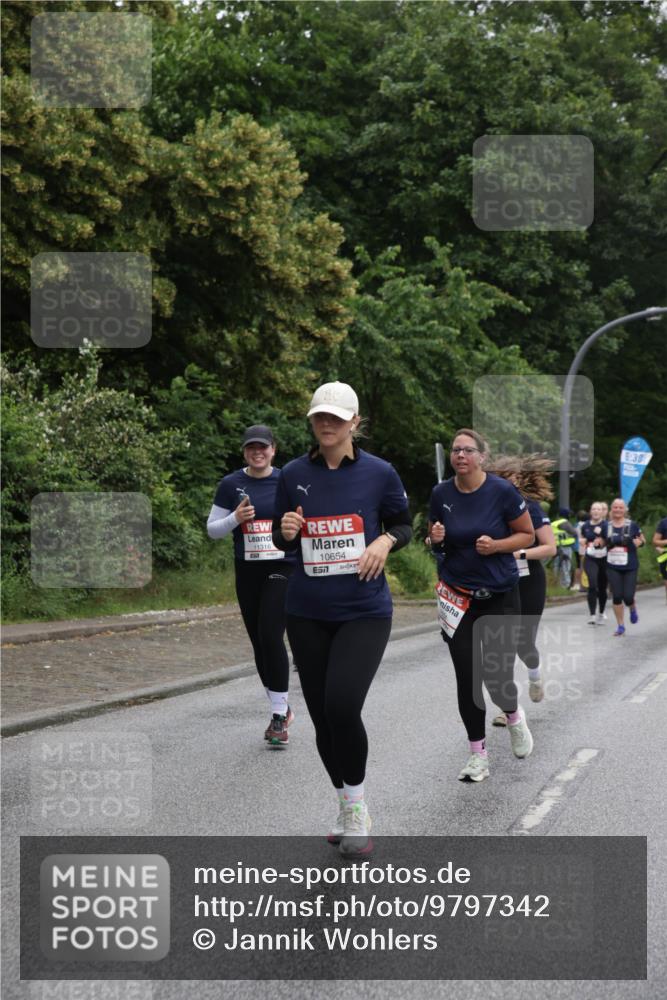 14.06.2026 - REWE Women's Run Jannik Wohlers http://msf.ph/oto/9797342 14.06.2026 10:00:35 Laufen 11316, 10654, 657, 6, 30 meine-sportfotos.de