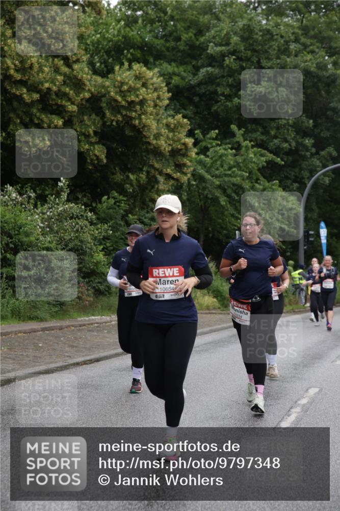 14.06.2026 - REWE Women's Run Jannik Wohlers http://msf.ph/oto/9797348 14.06.2026 10:00:35 Laufen 1131, 10654, 7, 1034 meine-sportfotos.de