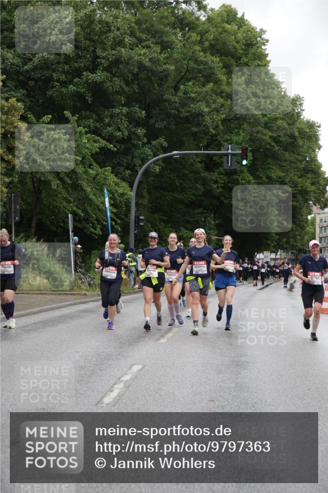 14.06.2026 - REWE Women's Run Jannik Wohlers http://msf.ph/oto/9797363 14.06.2026 10:00:37 Laufen  meine-sportfotos.de