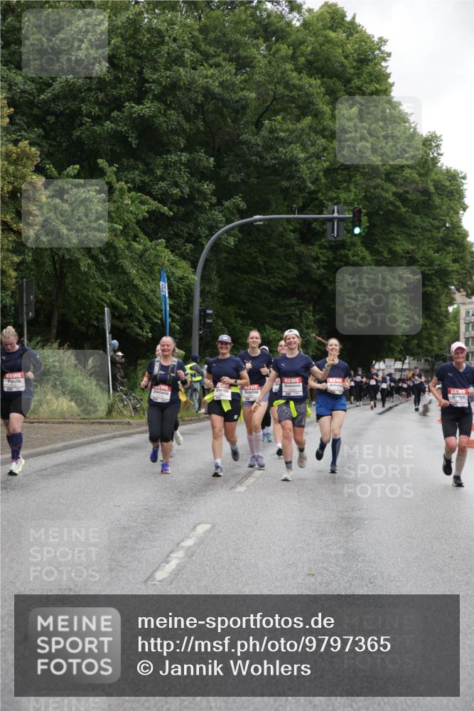 14.06.2026 - REWE Women's Run Jannik Wohlers http://msf.ph/oto/9797365 14.06.2026 10:00:38 Laufen  meine-sportfotos.de