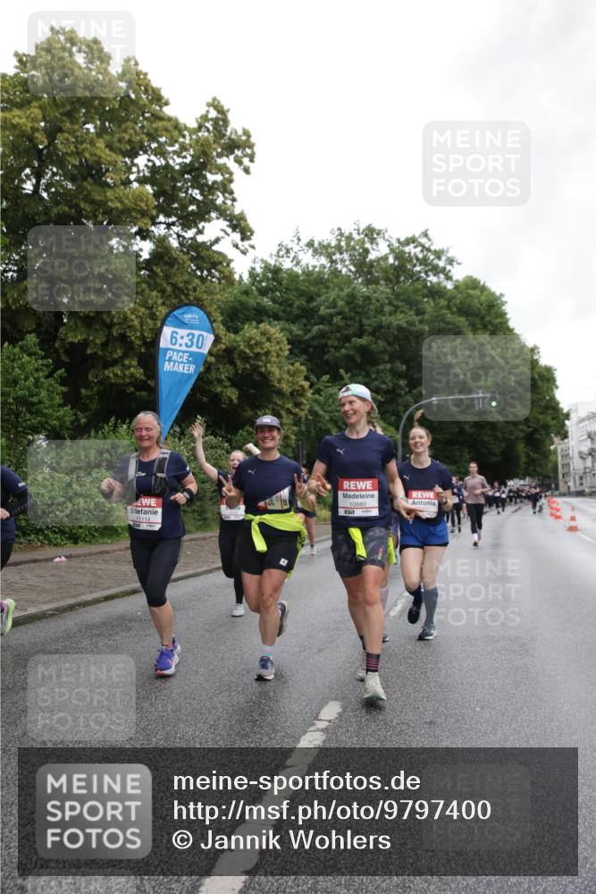 14.06.2026 - REWE Women's Run Jannik Wohlers http://msf.ph/oto/9797400 14.06.2026 10:00:41 Laufen 6, 30, 11114, 10880, 7 meine-sportfotos.de