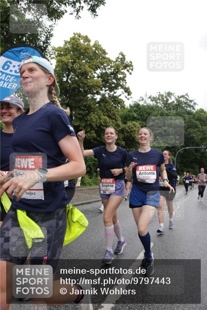 14.06.2026 - REWE Women's Run Jannik Wohlers http://msf.ph/oto/9797443 14.06.2026 10:00:43 Laufen 6, 3, 1146, 10581, 11121 meine-sportfotos.de