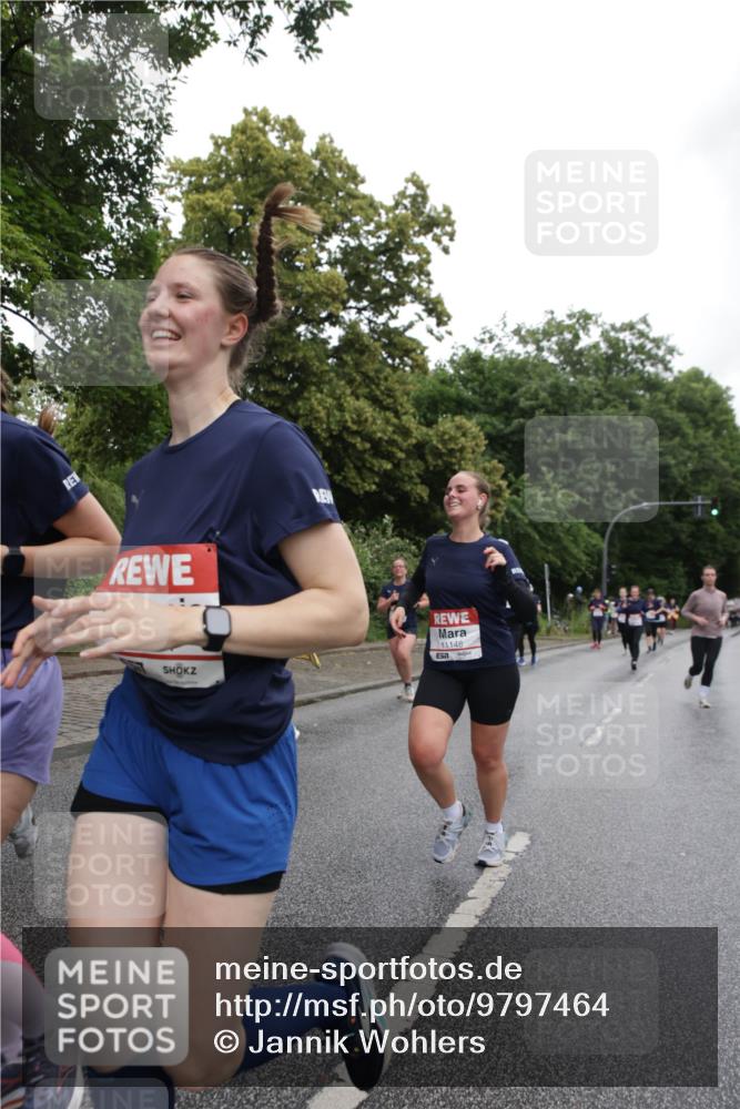 14.06.2026 - REWE Women's Run Jannik Wohlers http://msf.ph/oto/9797464 14.06.2026 10:00:43 Laufen 11148 meine-sportfotos.de