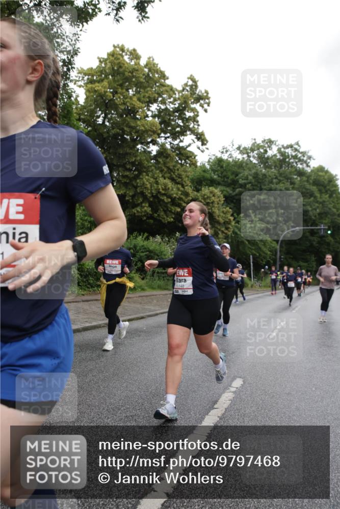 14.06.2026 - REWE Women's Run Jannik Wohlers http://msf.ph/oto/9797468 14.06.2026 10:00:43 Laufen 1, 11148 meine-sportfotos.de