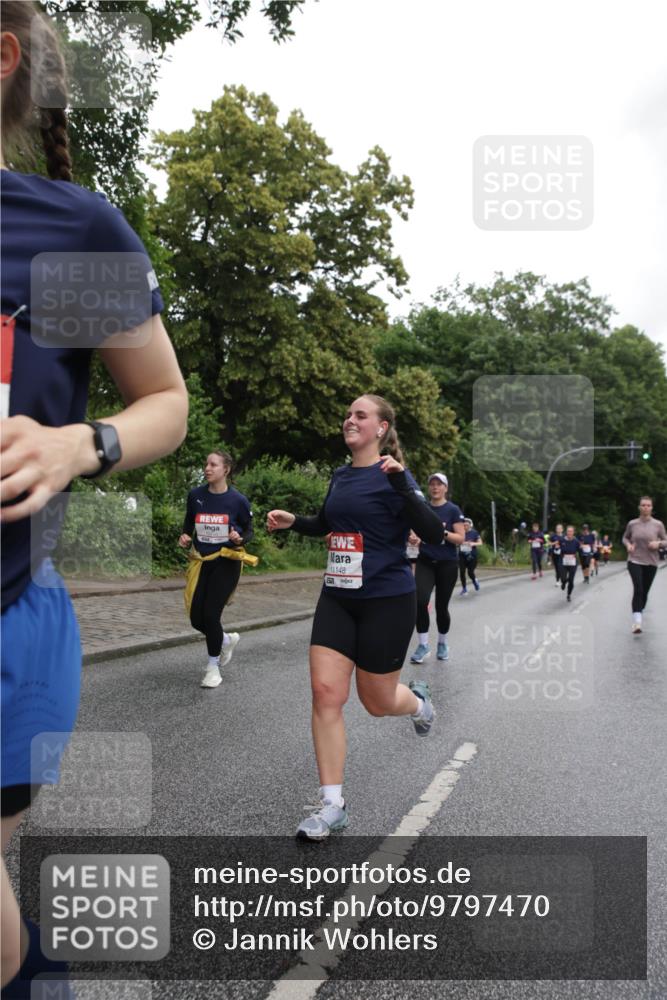14.06.2026 - REWE Women's Run Jannik Wohlers http://msf.ph/oto/9797470 14.06.2026 10:00:44 Laufen 1148 meine-sportfotos.de