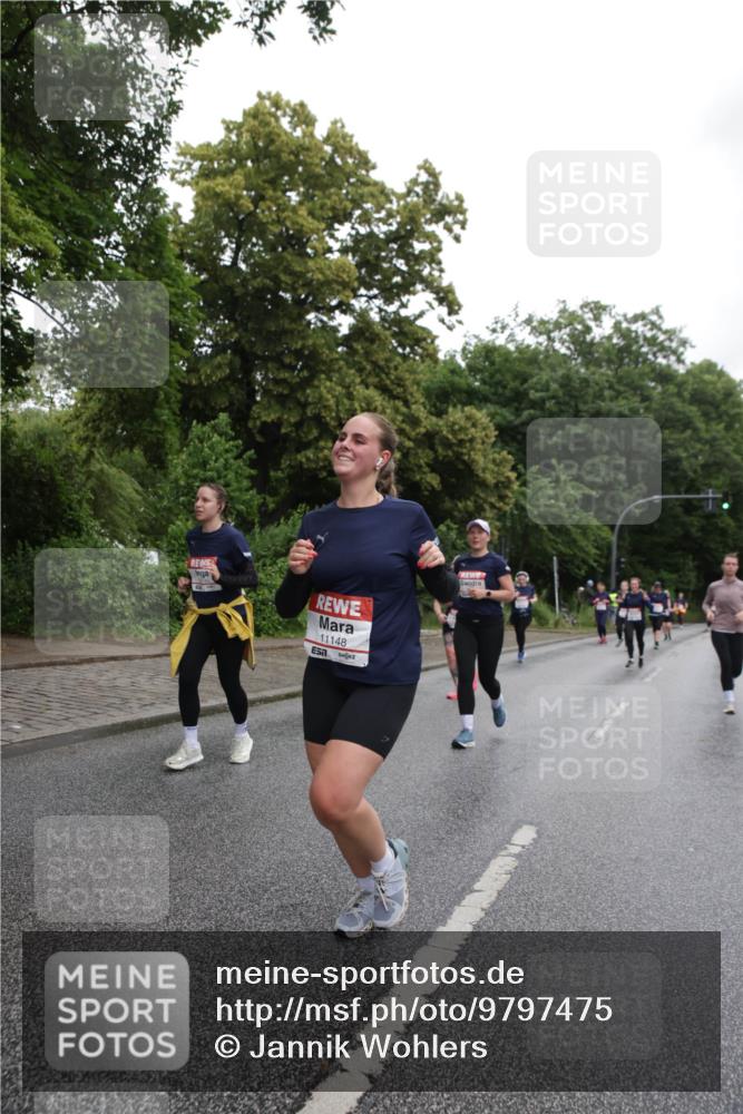 14.06.2026 - REWE Women's Run Jannik Wohlers http://msf.ph/oto/9797475 14.06.2026 10:00:44 Laufen 11148 meine-sportfotos.de