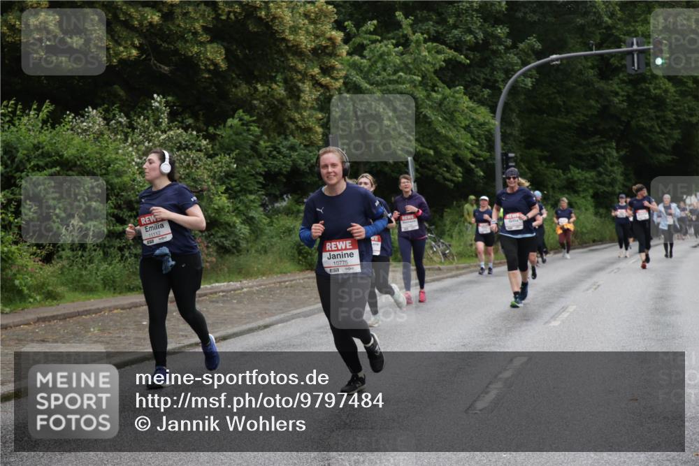 14.06.2026 - REWE Women's Run Jannik Wohlers http://msf.ph/oto/9797484 14.06.2026 10:00:46 Laufen 11112, 10775 meine-sportfotos.de
