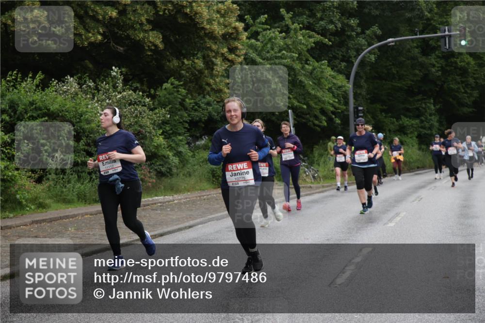 14.06.2026 - REWE Women's Run Jannik Wohlers http://msf.ph/oto/9797486 14.06.2026 10:00:46 Laufen 11112, 10775, 57 meine-sportfotos.de