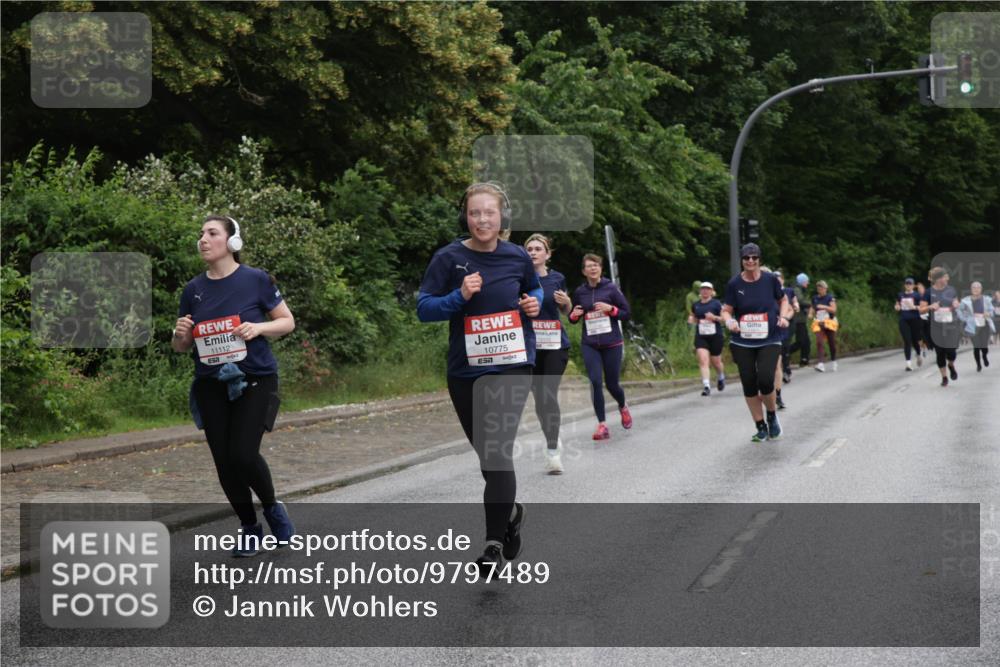 14.06.2026 - REWE Women's Run Jannik Wohlers http://msf.ph/oto/9797489 14.06.2026 10:00:46 Laufen 11112, 10775, 7 meine-sportfotos.de