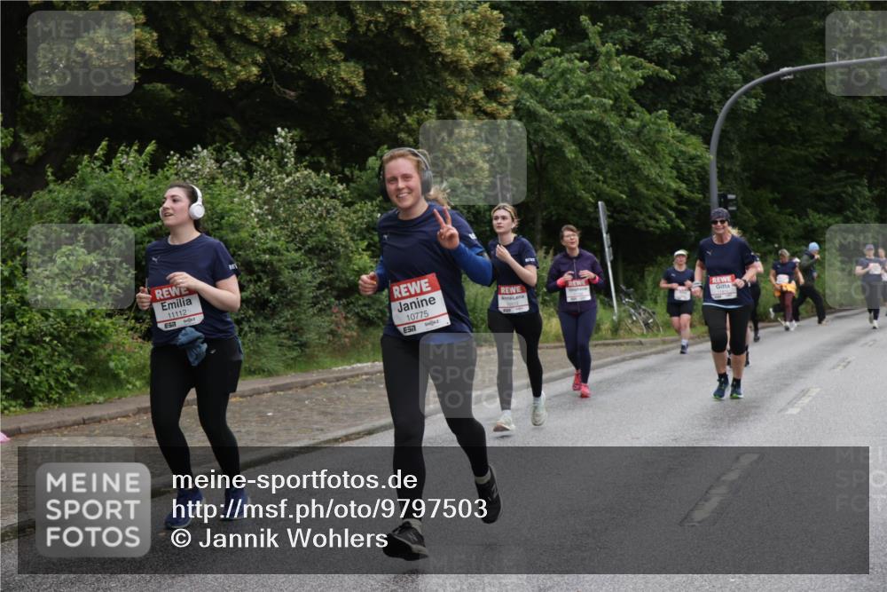 14.06.2026 - REWE Women's Run Jannik Wohlers http://msf.ph/oto/9797503 14.06.2026 10:00:47 Laufen 11112, 10775, 57 meine-sportfotos.de