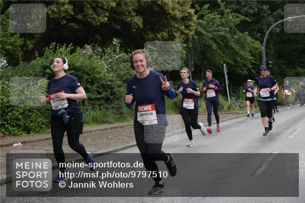 14.06.2026 - REWE Women's Run Jannik Wohlers http://msf.ph/oto/9797510 14.06.2026 10:00:47 Laufen 11112, 11410, 10775 meine-sportfotos.de