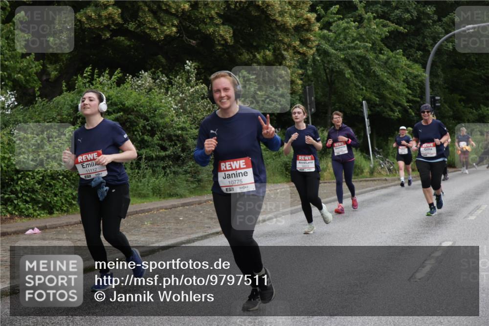 14.06.2026 - REWE Women's Run Jannik Wohlers http://msf.ph/oto/9797511 14.06.2026 10:00:47 Laufen 11112, 10775, 51, 10123 meine-sportfotos.de