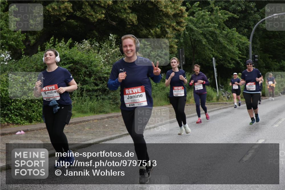 14.06.2026 - REWE Women's Run Jannik Wohlers http://msf.ph/oto/9797513 14.06.2026 10:00:47 Laufen 11112, 10775, 10123 meine-sportfotos.de