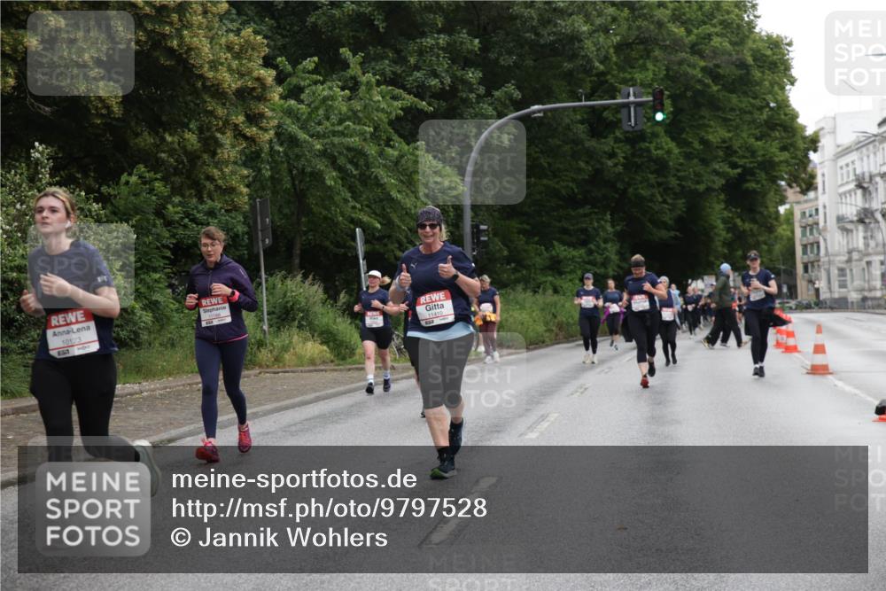 14.06.2026 - REWE Women's Run Jannik Wohlers http://msf.ph/oto/9797528 14.06.2026 10:00:48 Laufen 10123, 57, 11410 meine-sportfotos.de