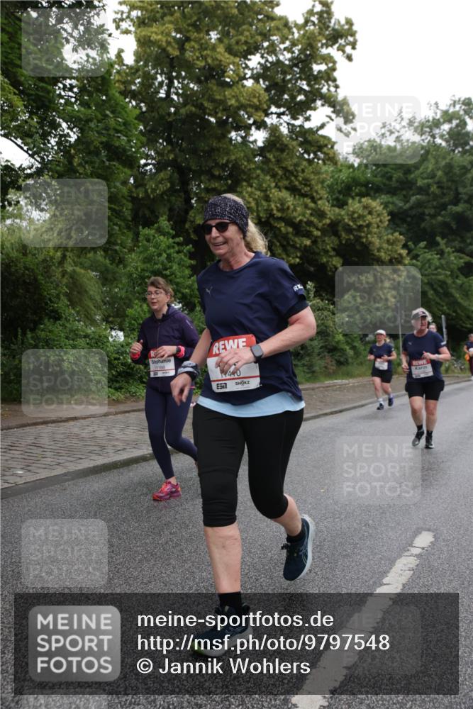 14.06.2026 - REWE Women's Run Jannik Wohlers http://msf.ph/oto/9797548 14.06.2026 10:00:51 Laufen 7, 9440 meine-sportfotos.de
